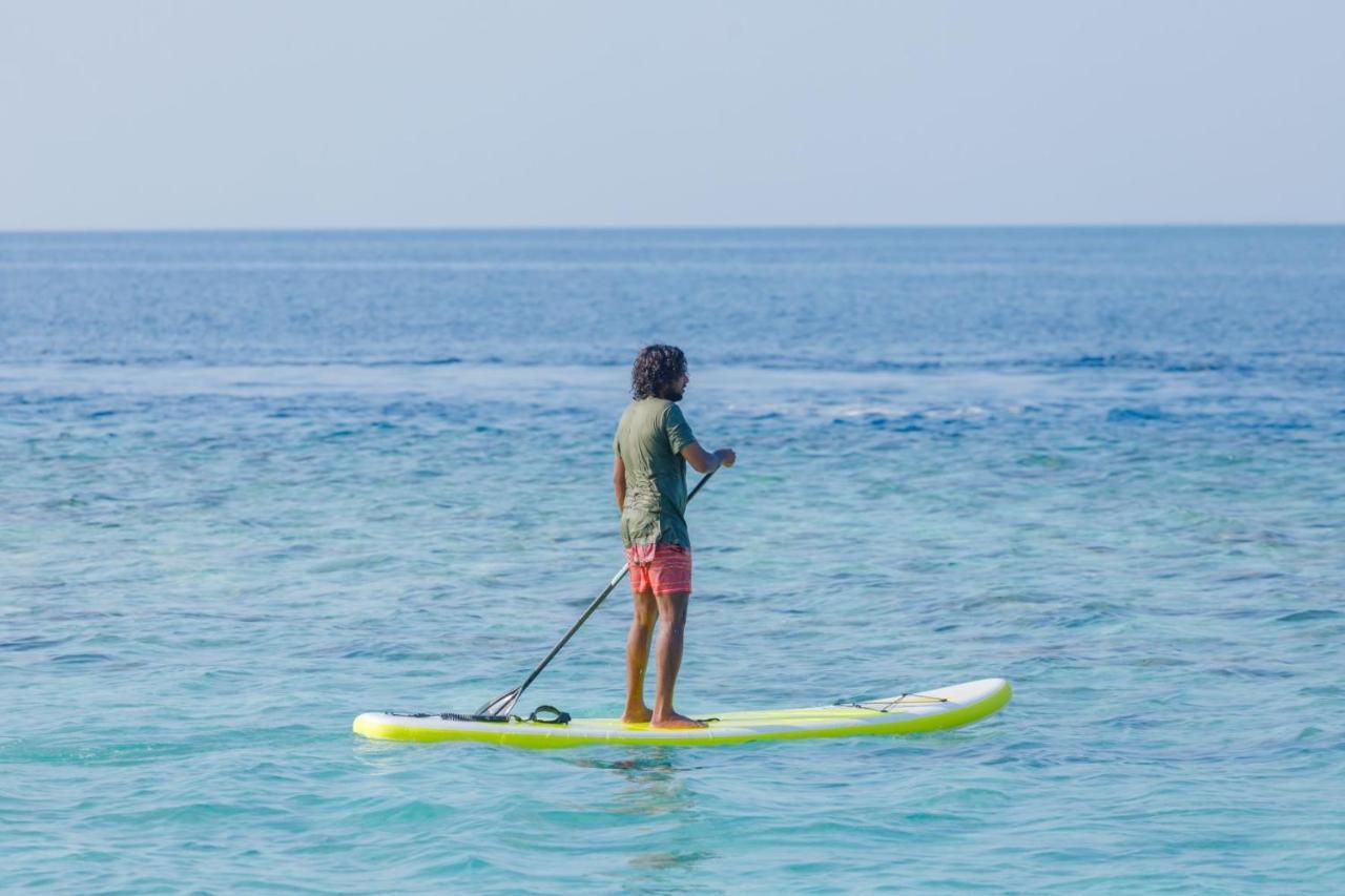 Nihaali Maldives Hotel Kudarikilu Екстериор снимка