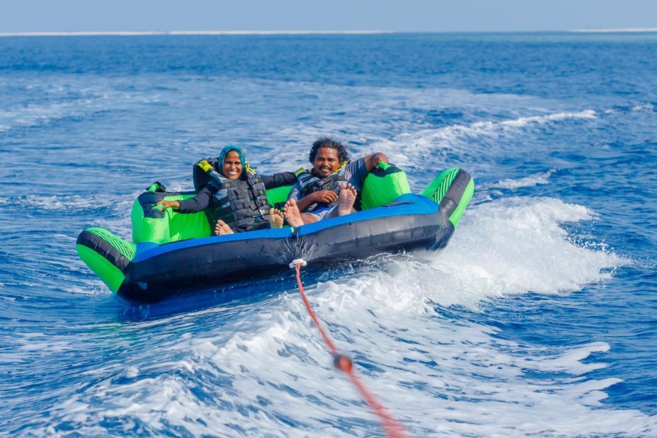 Nihaali Maldives Hotel Kudarikilu Екстериор снимка