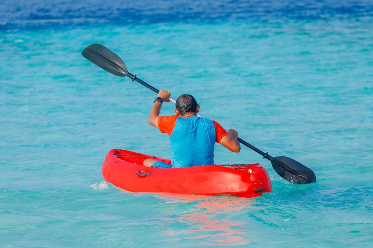 Nihaali Maldives Hotel Kudarikilu Екстериор снимка